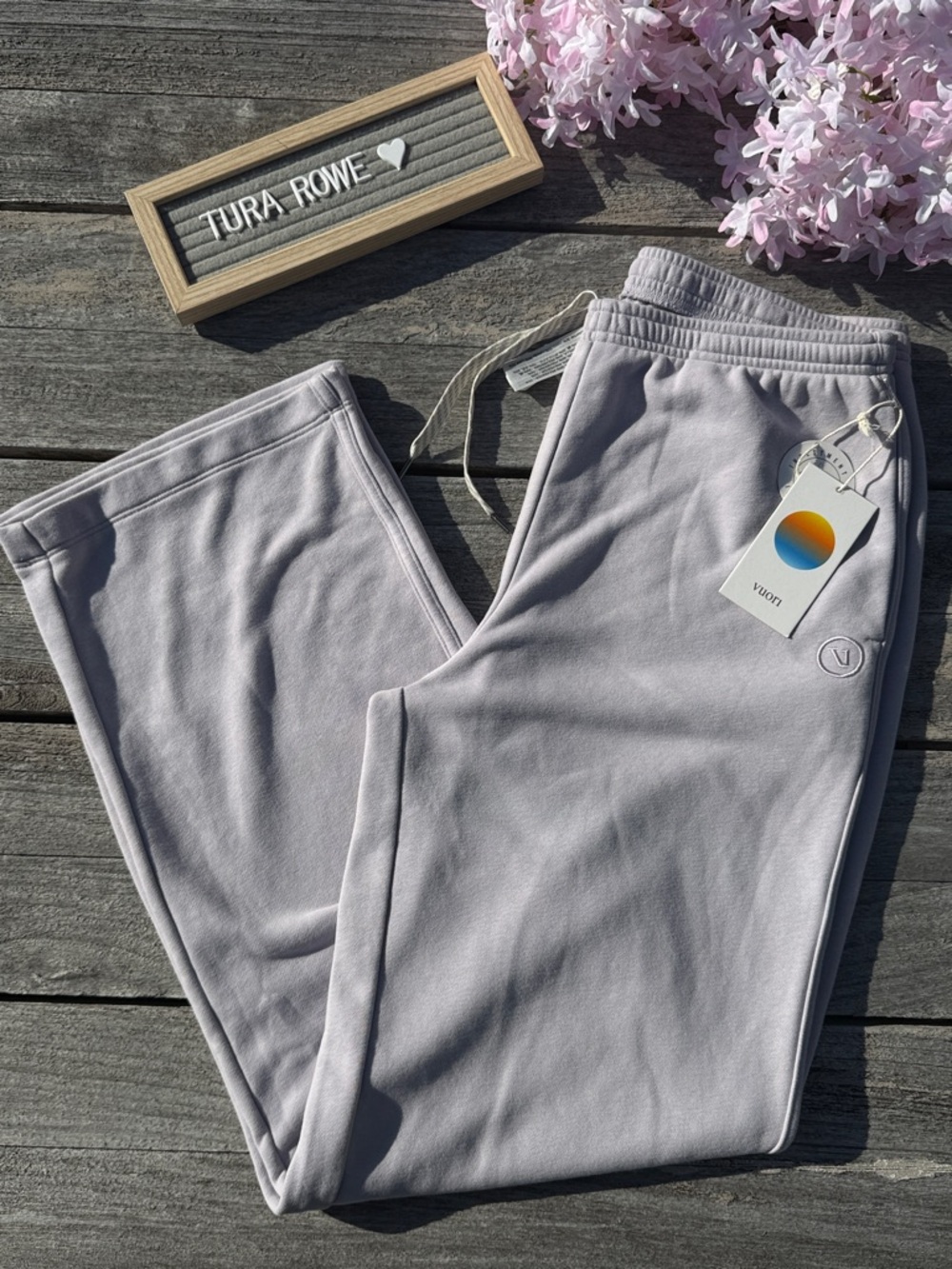Vuori Sedona Straight Leg Pants Women's‎ Lavender Ice purple size medium nwt